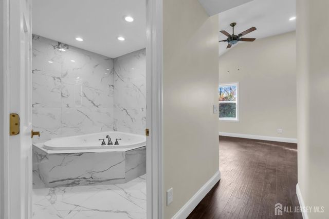 537 S Atlantic Avenue, Aberdeen, NJ 07747