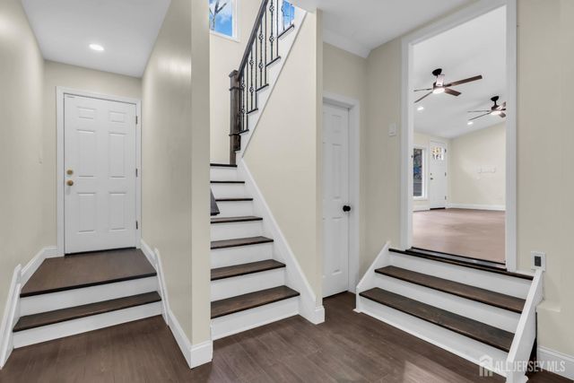 537 S Atlantic Avenue, Aberdeen, NJ 07747