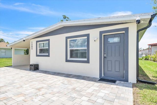 1205 SW HIBISCUS DRIVE, Arcadia, FL 34266