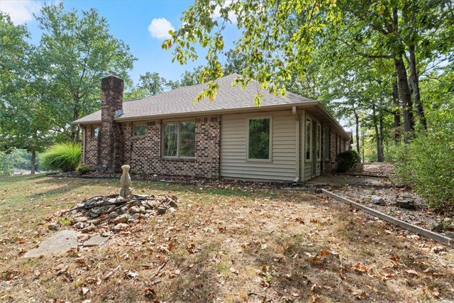 36 Eaton Circle, Bella Vista, AR 72715