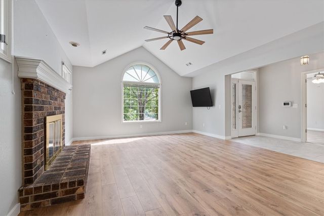 36 Eaton Circle, Bella Vista, AR 72715