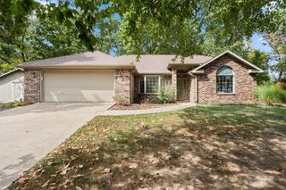 36 Eaton Circle, Bella Vista, AR 72715
