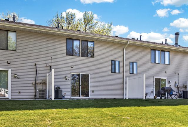 10478 Quince Street NW, Coon Rapids, MN 55433