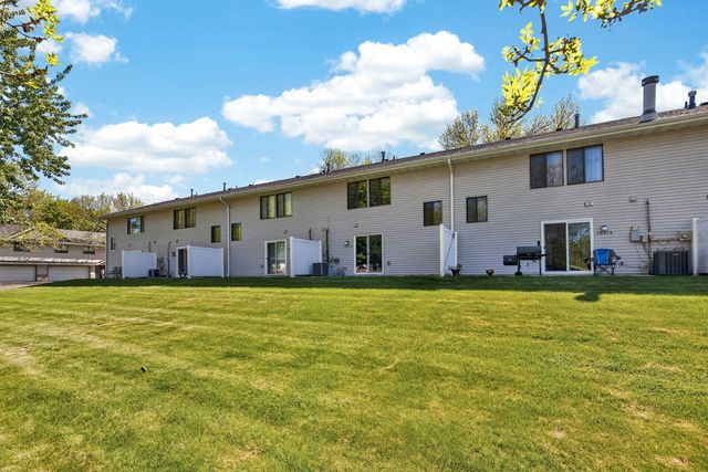10478 Quince Street NW, Coon Rapids, MN 55433