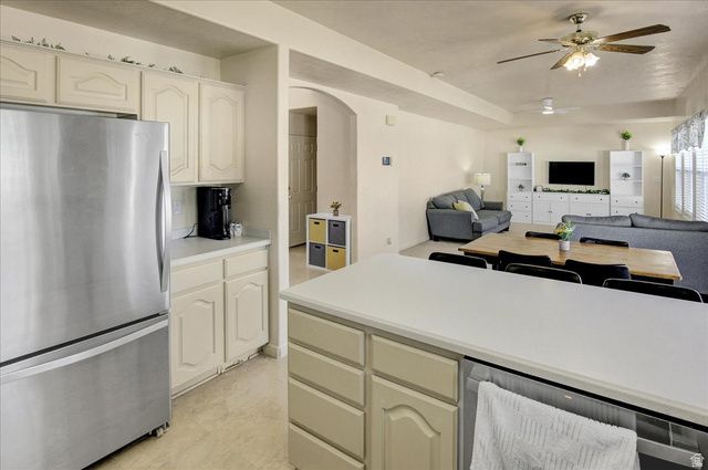 1450 S 400 E, Kaysville, UT 84037