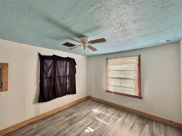418 N Claiborne Street, Sulphur, LA 70663