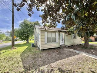 418 N Claiborne Street, Sulphur, LA 70663