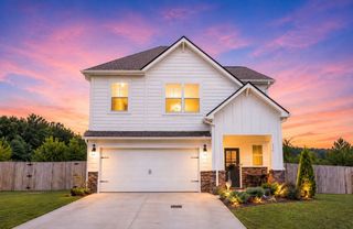 641 Emerson Ln, Westmoreland, TN 37186
