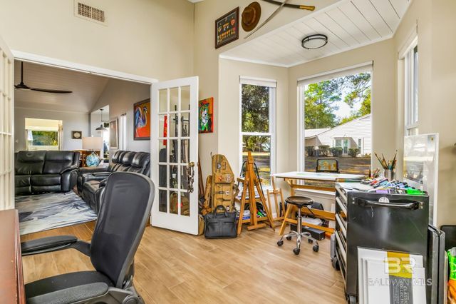 1229 E Hummingbird Lane, Gulf Shores, AL 36542