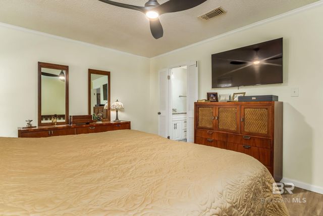 1229 E Hummingbird Lane, Gulf Shores, AL 36542