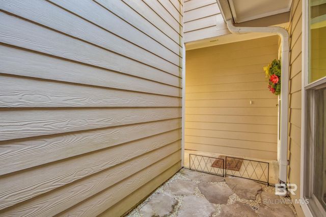 1229 E Hummingbird Lane, Gulf Shores, AL 36542