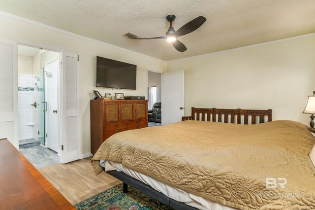 1229 E Hummingbird Lane, Gulf Shores, AL 36542