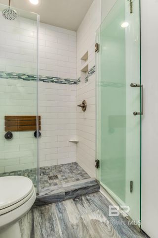 1229 E Hummingbird Lane, Gulf Shores, AL 36542