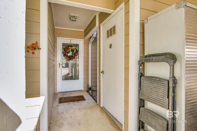 1229 E Hummingbird Lane, Gulf Shores, AL 36542