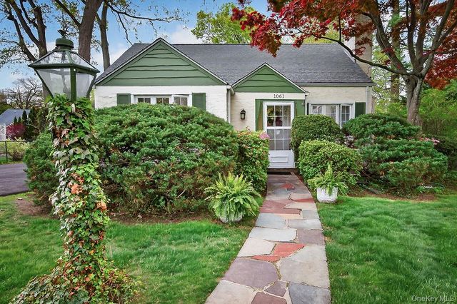 1061 Clay Avenue, Pelham, NY 10803