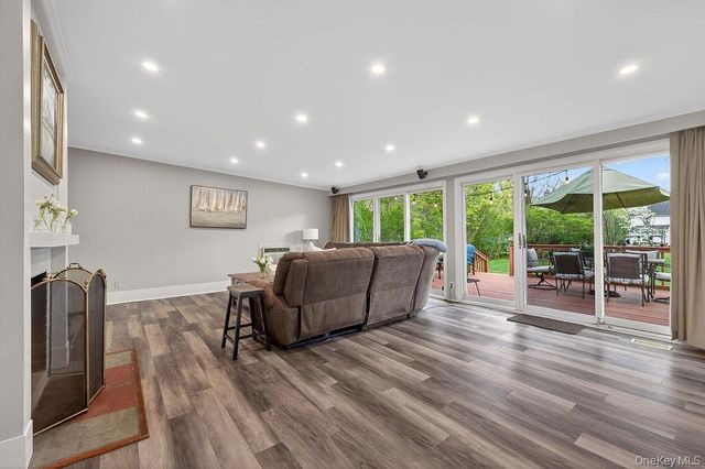 1061 Clay Avenue, Pelham, NY 10803