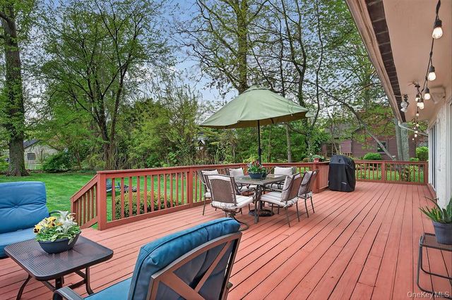 1061 Clay Avenue, Pelham, NY 10803