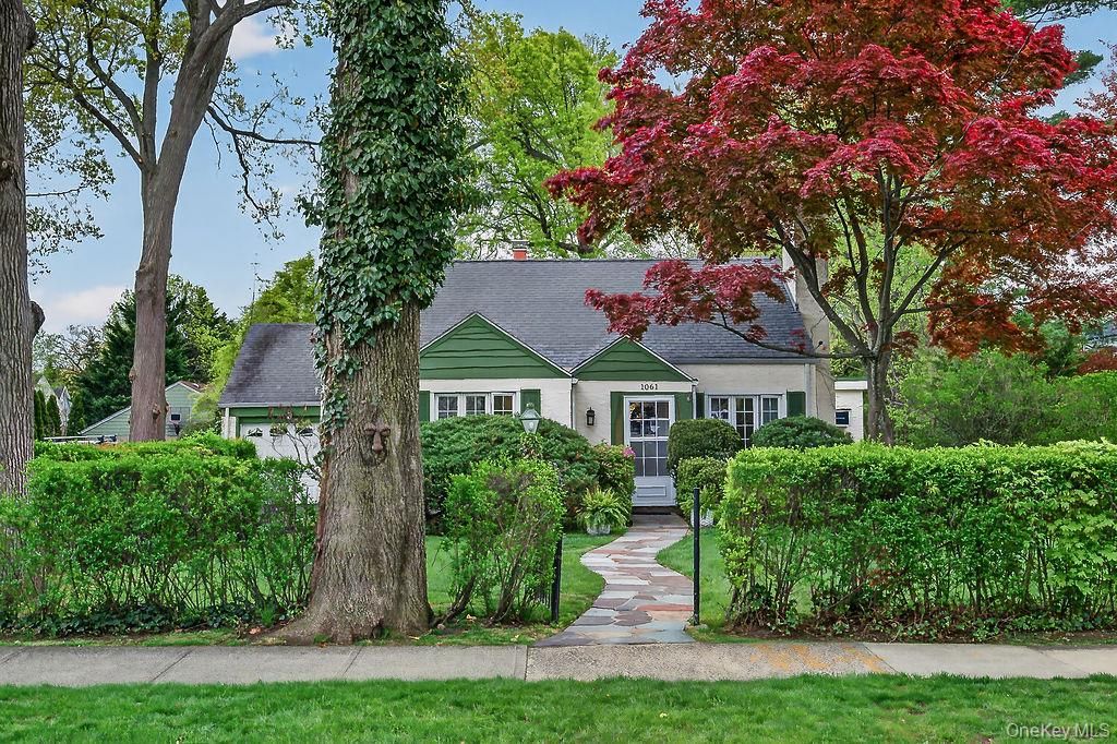 1061 Clay Avenue, Pelham, NY 10803