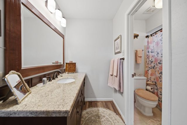 9218 Landwood Drive, Houston, TX 77040
