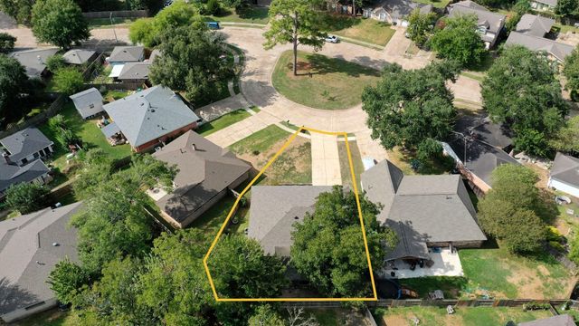 9218 Landwood Drive, Houston, TX 77040