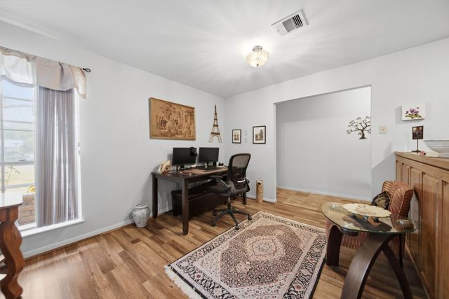 9218 Landwood Drive, Houston, TX 77040
