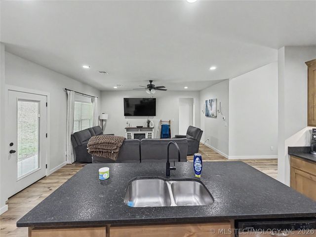 840 E Harlan Drive, Tahlequah, OK 74464