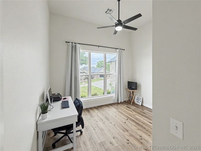 840 E Harlan Drive, Tahlequah, OK 74464