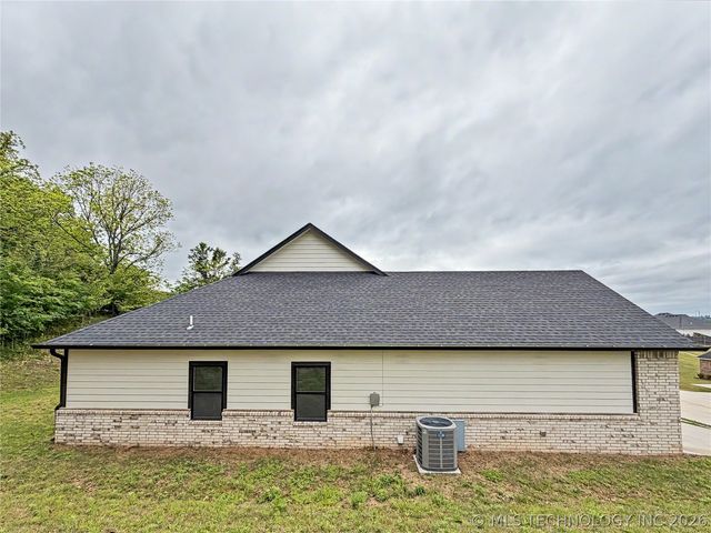 840 E Harlan Drive, Tahlequah, OK 74464