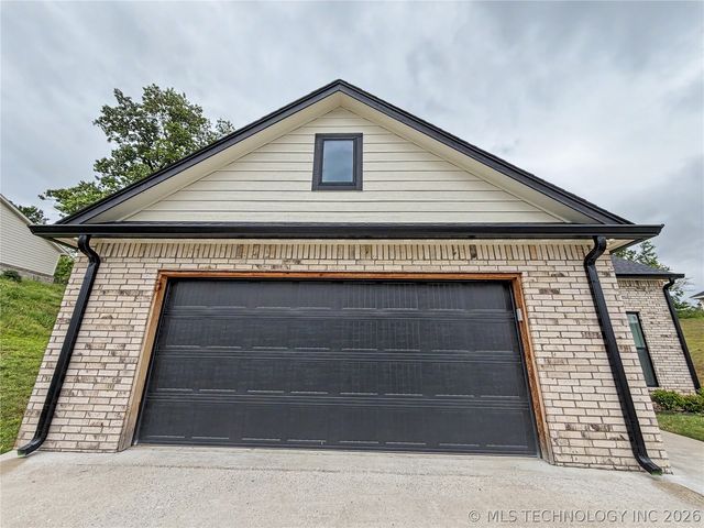 840 E Harlan Drive, Tahlequah, OK 74464