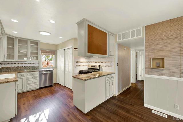 507 Buckeye St, Vacaville, CA 95688