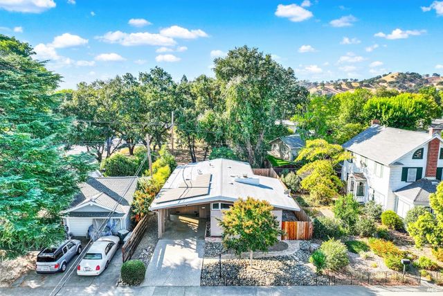 507 Buckeye St, Vacaville, CA 95688