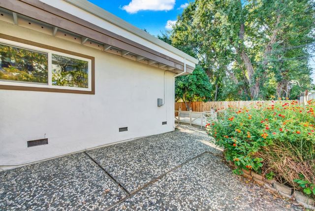 507 Buckeye St, Vacaville, CA 95688