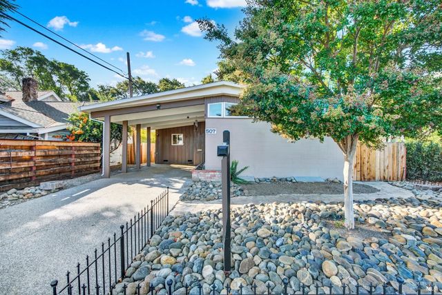507 Buckeye St, Vacaville, CA 95688