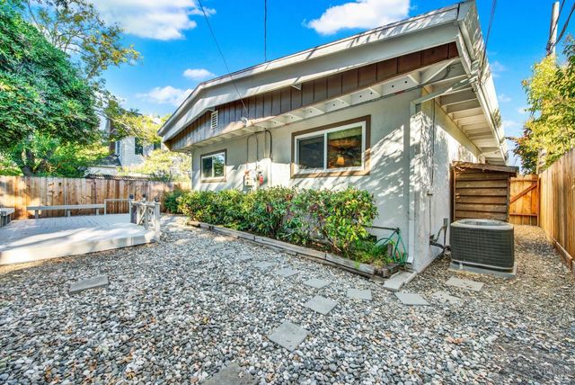 507 Buckeye St, Vacaville, CA 95688