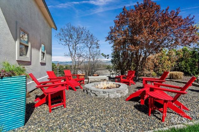 4814 W Roberts Rd, Boise, ID 83705