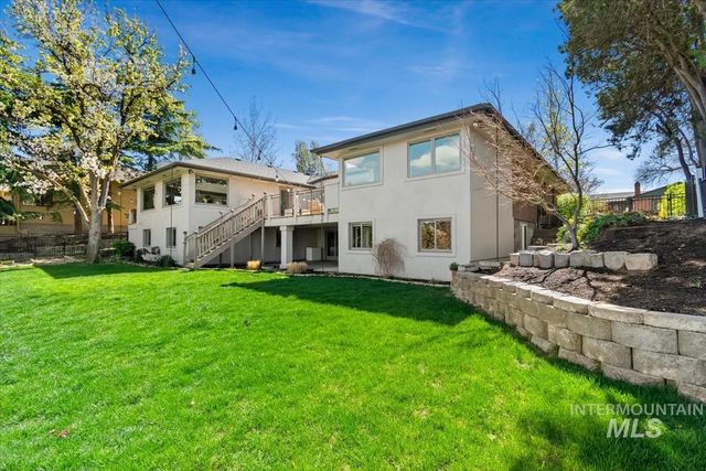 4814 W Roberts Rd, Boise, ID 83705