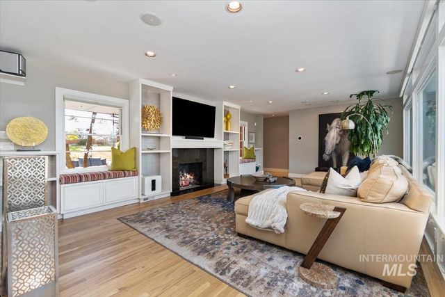 4814 W Roberts Rd, Boise, ID 83705