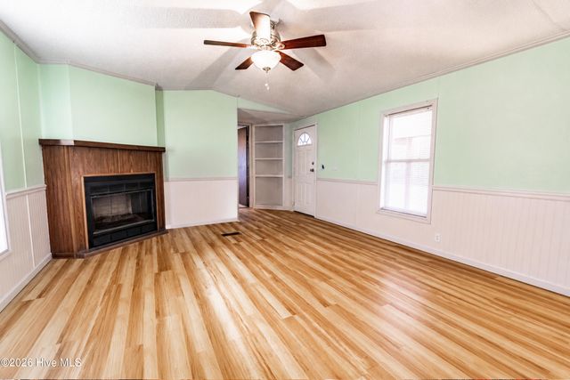 5385 Redwood Street SW, Shallotte, NC 28470
