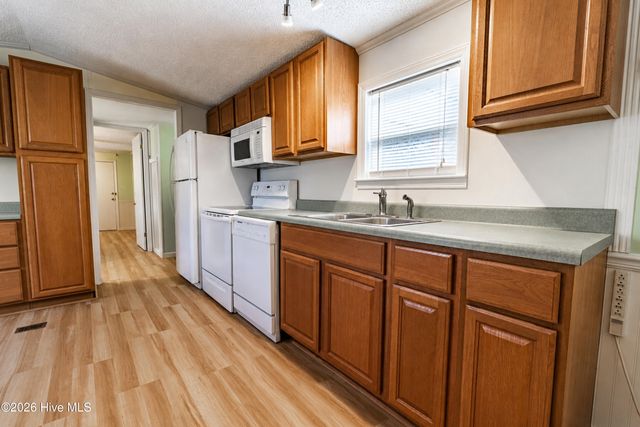 5385 Redwood Street SW, Shallotte, NC 28470