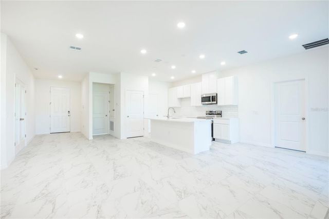 25372 ALICANTE DRIVE, Punta Gorda, FL 33955