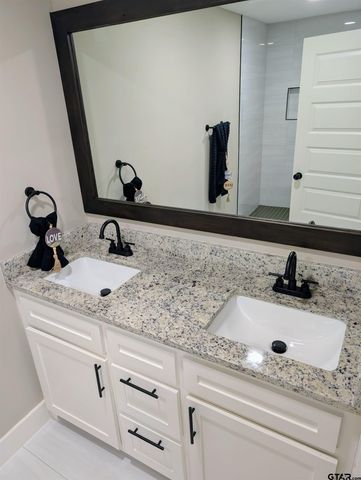 1213 Academy st, Tyler, TX 75701