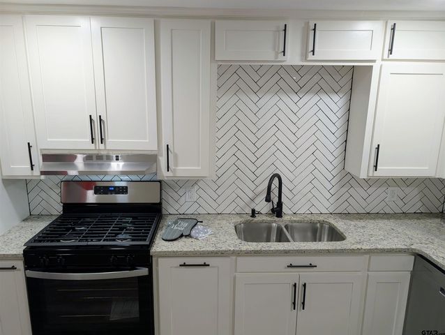 1213 Academy st, Tyler, TX 75701