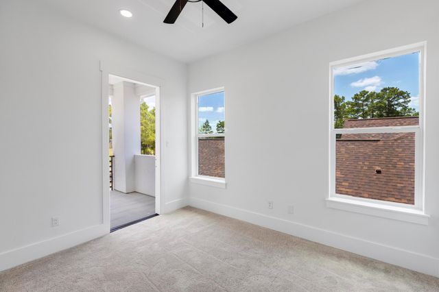 114 Bentwood Dr, Montgomery, TX 77356