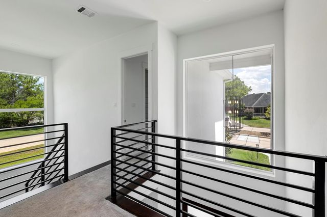 114 Bentwood Dr, Montgomery, TX 77356
