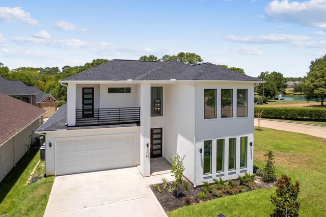 114 Bentwood Dr, Montgomery, TX 77356