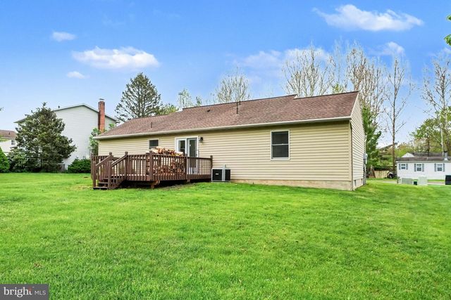104 PENNSYLVANIA AVE, Reading, PA 19606
