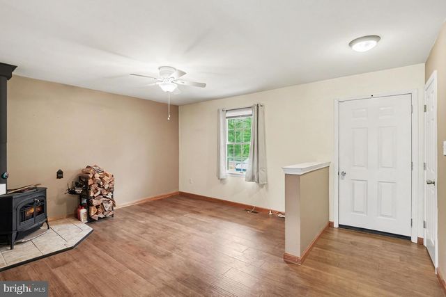 104 PENNSYLVANIA AVE, Reading, PA 19606