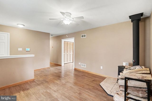 104 PENNSYLVANIA AVE, Reading, PA 19606