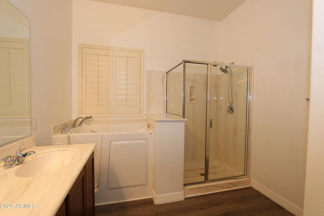 852 E RAWHIDE Court, Gilbert, AZ 85296