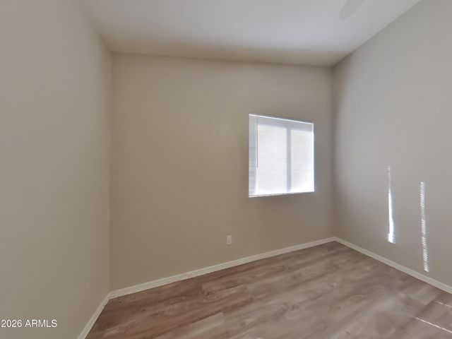 3628 W FIREHAWK Drive, Glendale, AZ 85308